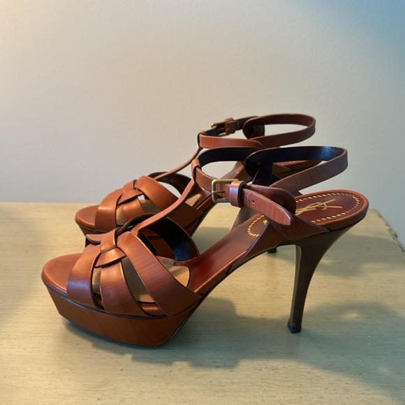 SAINT LAURENT TRIBUTE PLATFORM SANDAL - Picture 2 of 9